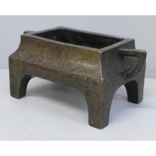 625B - A Ming style bronze incense burner, 17.5cm width with handles