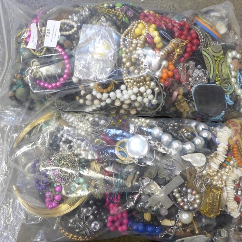 725 - Two bags of costume jewellery