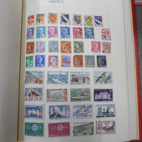 726 - Stamps; worldwide in albums and loose, majority used but includes some GB mint