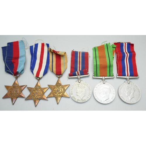 848 - Six WWII medals