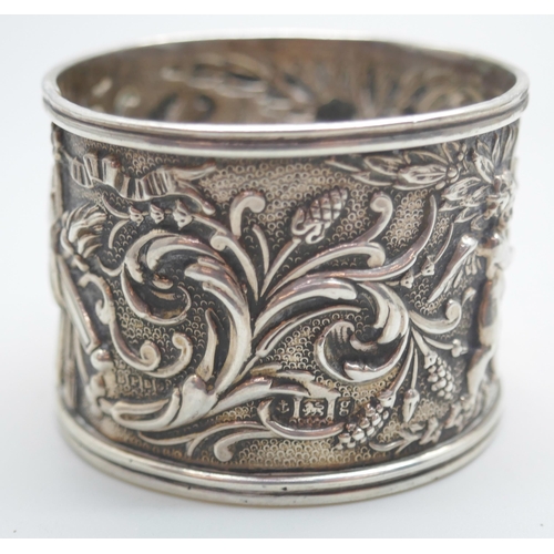 849 - Five silver napkin rings, one pair and three others, 65g