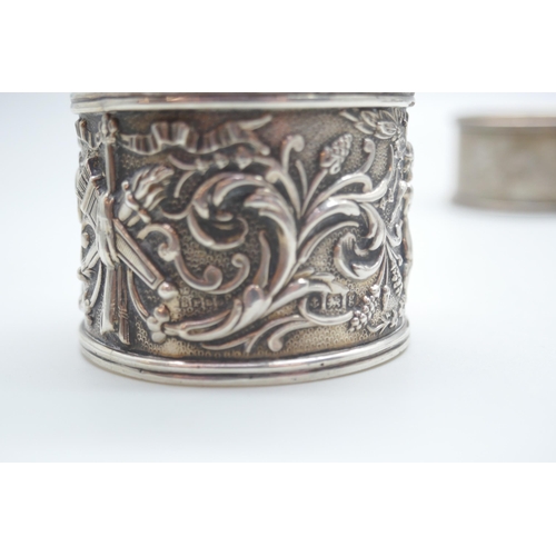 849 - Five silver napkin rings, one pair and three others, 65g