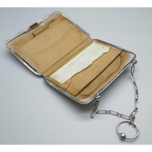 851 - A silver purse, Birmingham 1938