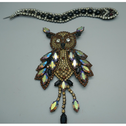 892 - A large vintage Butler & Wilson rhinestone and crystal owl brooch in brown tones, a vintage Butler &... 