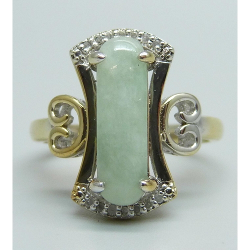 922 - A silver gilt, jade and fourteen diamond designer ring, R