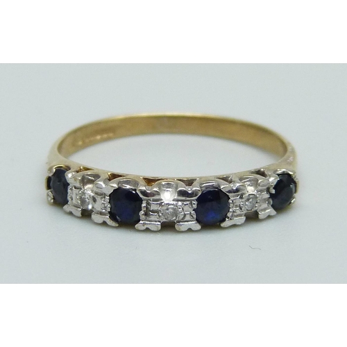 946 - A 9ct gold, sapphire and diamond ring, 1.4g, L