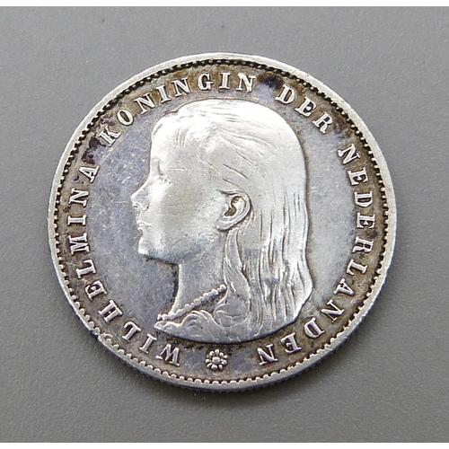 998 - A Dutch 1895 25 cents coin