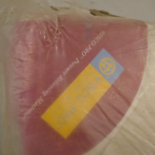 1403 - A Visco Pro Superking pocket sprung mattress (damaged, has a tear)