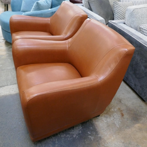 1416 - A Carezza Harpo leather armchair