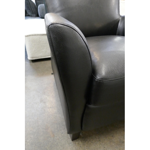 1442 - A Carezza Phoenix leather armchair