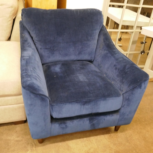 1475 - Blue velvet armchair