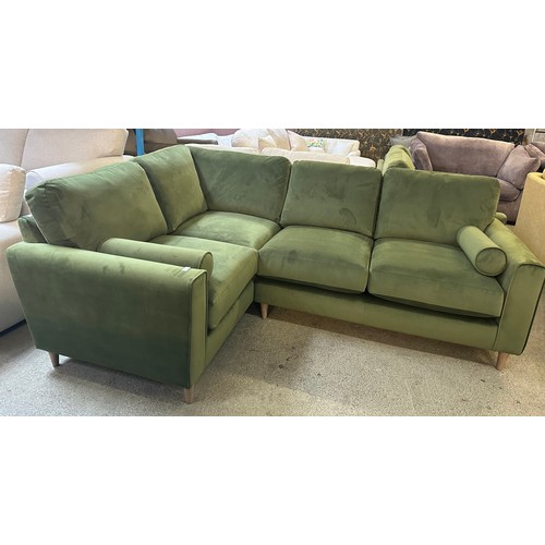 1493 - Green velvet corner sofa