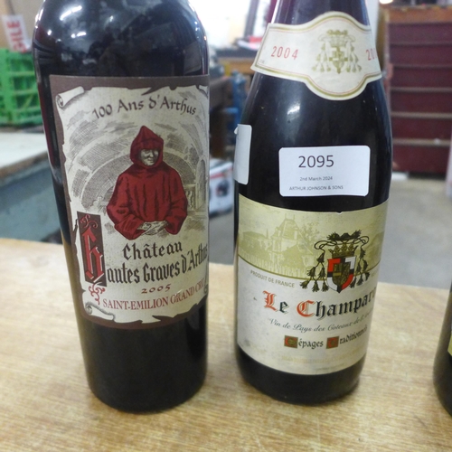 2095 - 4 Bottles of red wine including Saint Emilion Chateau, Le Champaron, Calvet Claret Bordeux and Lussa... 