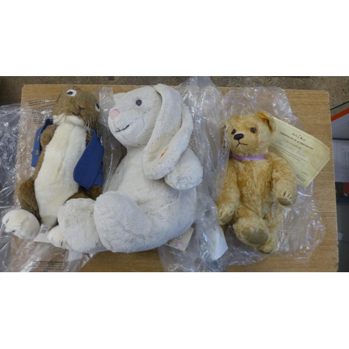 2117 - 3 Steiff Teddy bears - 2003 Danbury Mint exclusive, Peter Rabbit and Hoppie bunny