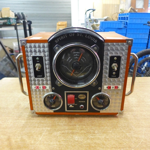 2149 - A Spirit of St Louis aviation-style field radio (MKII) - battery powered