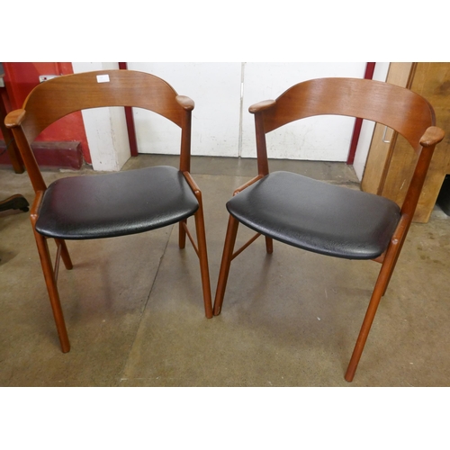 16 - A pair of Danish Korup Stolefabrik teak KS21 model chairs