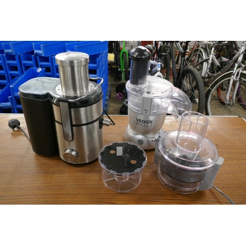 2339 - A Duronic JE10 240v food processor and a Magic Bullet Veggie Bullet food processor