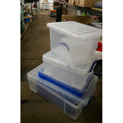 2344 - 8 Plastic storage boxes