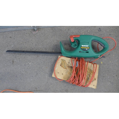 2242 - A Qualcast Hedgemaster 420 electric hedge cutter, a Qualcast Hedgemaster 480 electric hedge cutter a... 