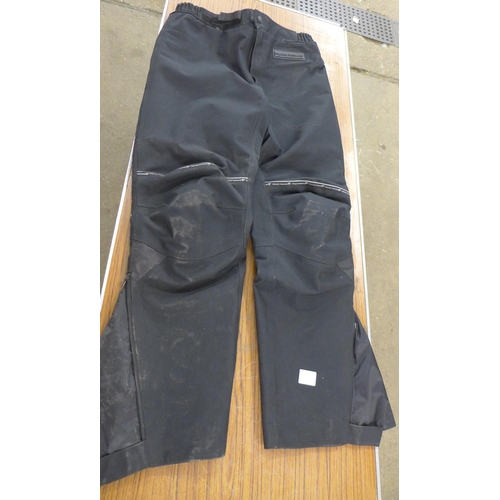 2378 - A pair of Frank Thomas motorbike trousers, size XL