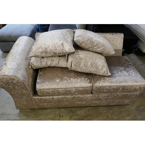 1539 - Thirteen assorted sofa sections