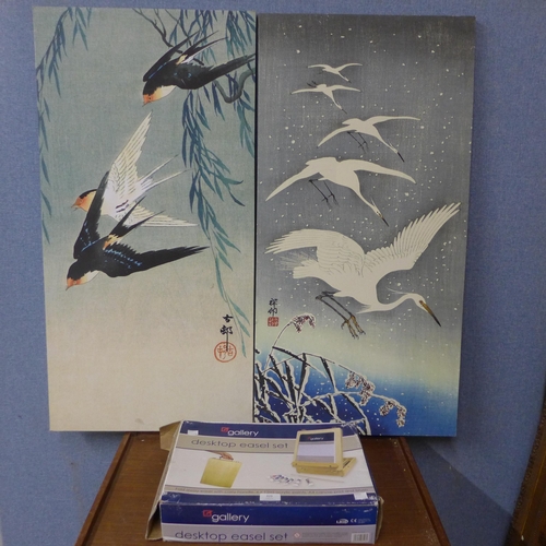 329 - A desk top easel set and two Japanese prints