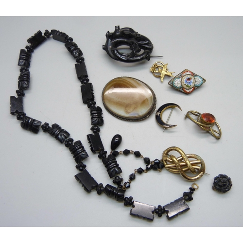 1020 - Vintage jewellery including a jet brooch, a rolled gold bird brooch marked Germany, a micro-mosaic b... 