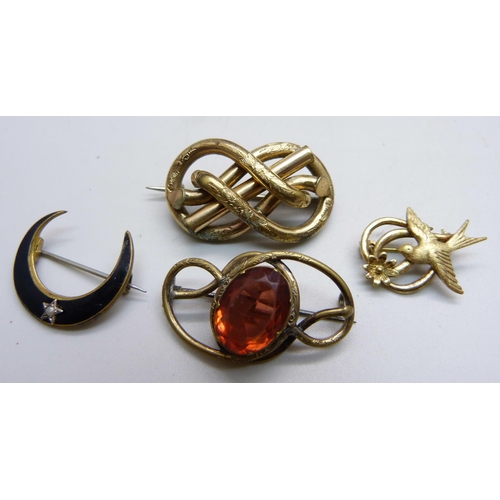 1020 - Vintage jewellery including a jet brooch, a rolled gold bird brooch marked Germany, a micro-mosaic b... 