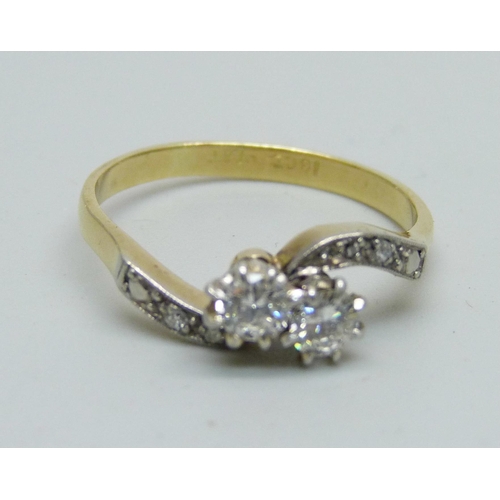 1048 - An 18ct gold and platinum set diamond ring, 3.1g, Q