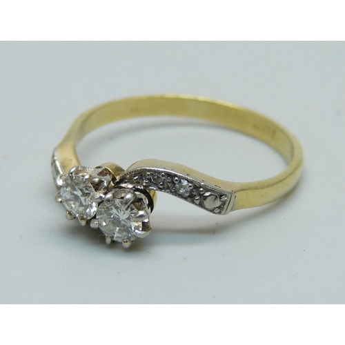 1048 - An 18ct gold and platinum set diamond ring, 3.1g, Q