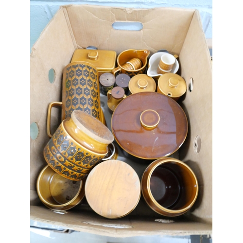 1124 - Hornsea Heirloom and Saffron kitchenwares (2 boxes) **PLEASE NOTE THIS LOT IS NOT ELIGIBLE FOR POSTI... 