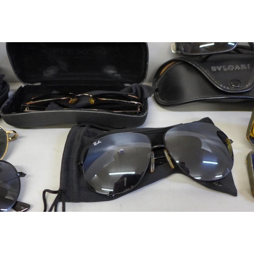 697 - Sunglasses including Bulgari, a/f, Ray-Ban, etc.