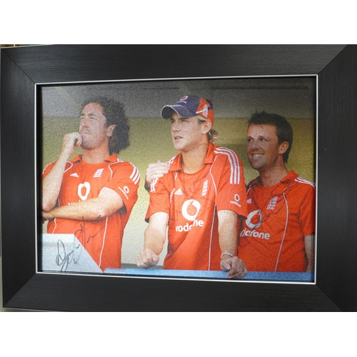 761 - A signed photograph of Ryan Sidebottom, Stuart Broad, Graham Swan and a framed picture of Alan Phili... 