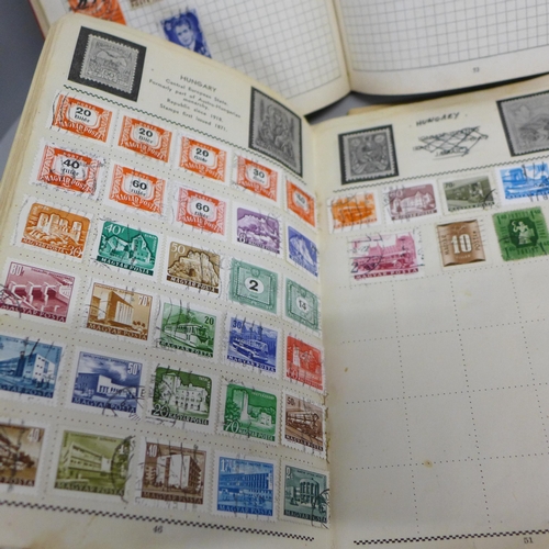 772 - A box of world stamps