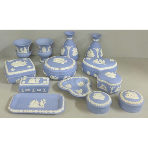 833 - A collection of Wedgwood Jasperware, (13)