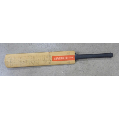 846 - A Gray-Nicholls signed cricket bat from 1980 tour, Vivian Richards, Clive Lloyd, Malcolm Marshall, M... 