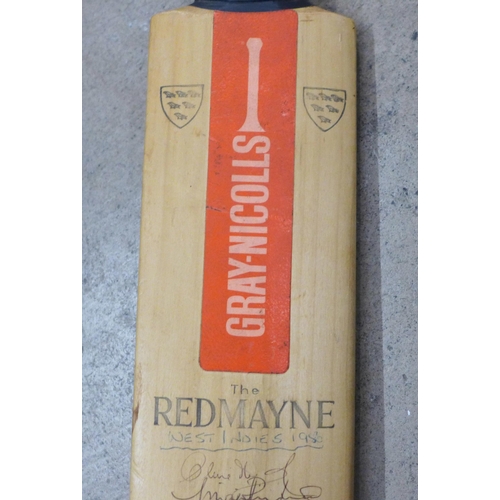 846 - A Gray-Nicholls signed cricket bat from 1980 tour, Vivian Richards, Clive Lloyd, Malcolm Marshall, M... 