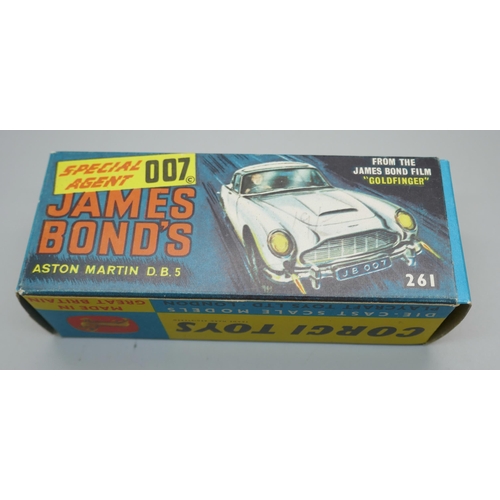 855 - A Corgi 261 007 James Bond Aston Martin DB5, boxed