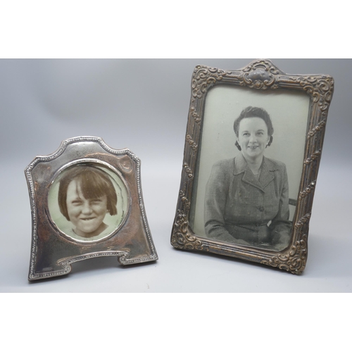 866 - Two silver photograph frames, largest height 17.5cm