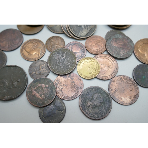 896 - A collection of 1 penny coins, other coins and tokens