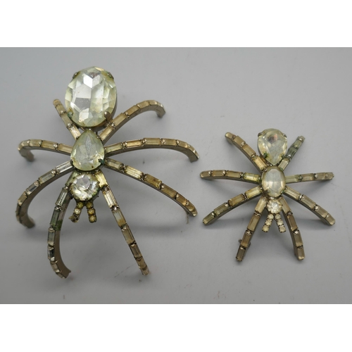 911 - A large Butler & Wilson jewel detail spider, six detailed spiders of various sizes all Butler & Wils... 