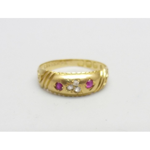 951 - An antique 18ct gold, ruby and diamond ring, 1.8g, L