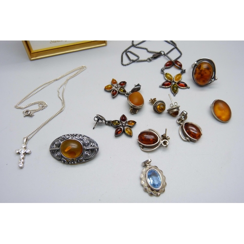 982 - A collection of silver and silver mounted jewellery including amber set