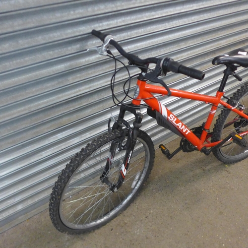 2205 - An Apollo Slant front suspension mountain bike