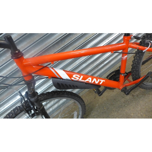 2205 - An Apollo Slant front suspension mountain bike