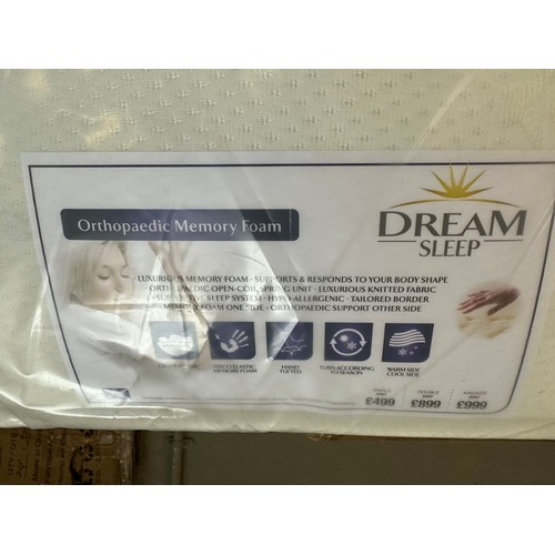 1521 - A double mattress