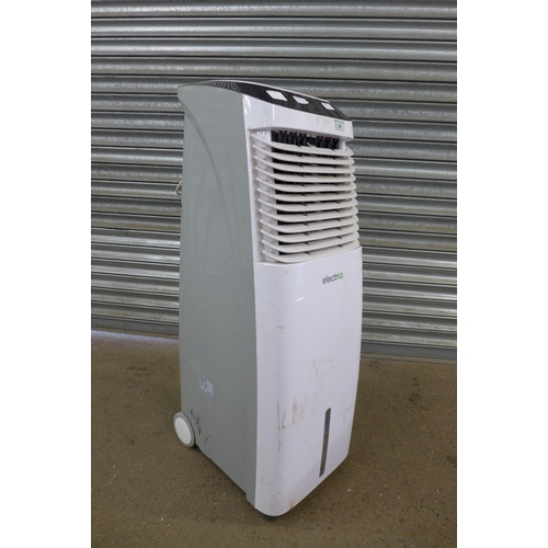 2294 - An Electriq Slim30i 240v air cooler