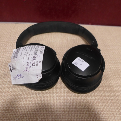 3154 - Bose Quietcomfort Headphones, Original RRP £219.99 + VAT and Sony Black Wireless Headphones - Model ... 