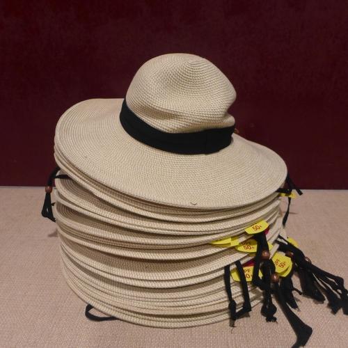 3182 - 20 Solar Escape UV Grassland hats (UPF 50+) * this lot is subject to VAT