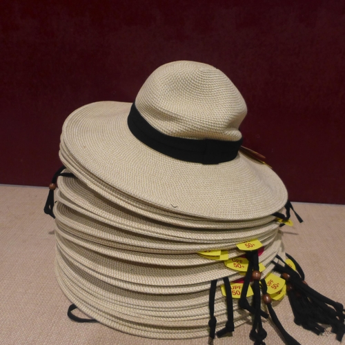 3187 - Ten Solar Escape UV Grassland hats (UPF 50+) * this lot is subject to VAT